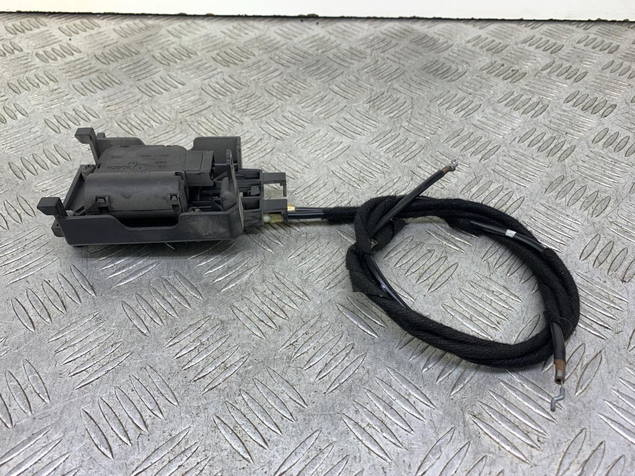 моторчик заслонки печки Lancia Thesis 1 поколение 2005, 2.4 л., 841 D.000, бензин, МКПП, темно-синий, седан, передний привод, L6-173-1403-0006 - фото №1