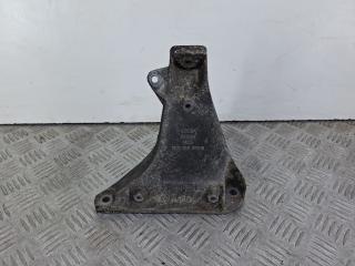 кронштейн двигателя Audi A4 B5 1997, 1.6 л., AHL, бензин, МКПП, универсал, 8D0199308M