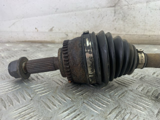 полуось передняя левая (приводной вал, ШРУС) Mitsubishi Carisma 1 поколение 1999, 1.8 л., бензин, передний привод