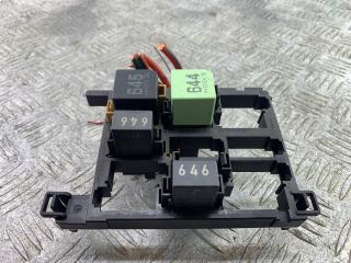 блок реле Skoda Yeti 1 поколение 2013, 2.0 л., CFHF, дизель, 6МКПП, серый, универсал, полный привод, 7N0937503