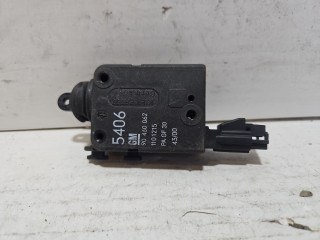 активатор замка багажника Opel Zafira 1 поколение (A) [рестайлинг] 2004, 1.6 л., Z 16 XE, бензин, МКПП, синий, минивэн, передний привод, 90460062, 1101215