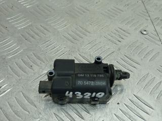 активатор замка багажника Opel Zafira 1 поколение (A) [рестайлинг] 2004, 2.0 л., Y 20 DTH, дизель, АКПП, серебристо-голубой, минивэн, передний привод, 13118786