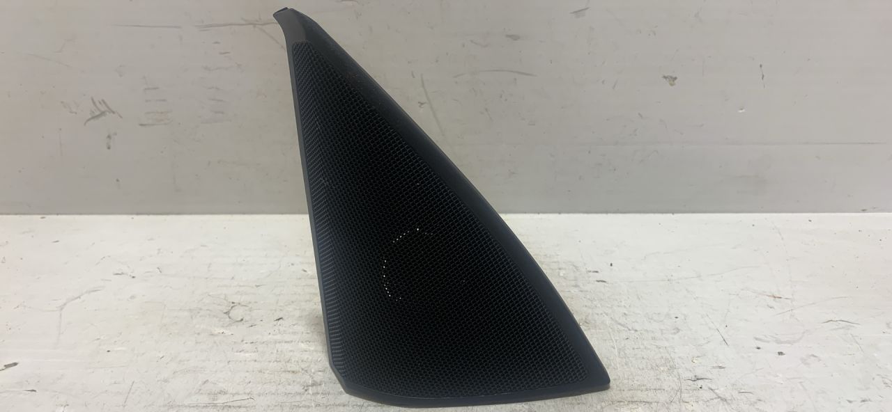 динамик высокочастотный (пищалка) Mercedes-Benz C-Класс W204/S204 S204.207 2009, 2.2 л., дизель, МКПП, серебро, универсал, задний привод, A2118200202 - фото №1