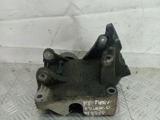 кронштейн компрессора кондиционера Ford Ka 1 поколение 2001, 1.3 л., бензин, МКПП, желтый, хетчбэк 3 дв., передний привод