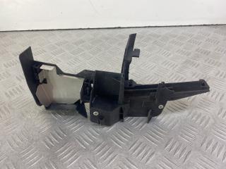 направляющая стекла Ford Focus 3 поколение 2013, 1.6 л., дизель, МКПП, черный, хетчбэк 5 дв., передний привод, правый руль, BM51A219A64DH, 929624107