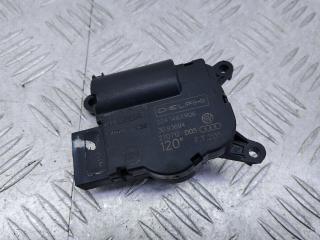моторчик заслонки печки Volkswagen Touareg 1 поколение (2002 - 2007), 5241483R06