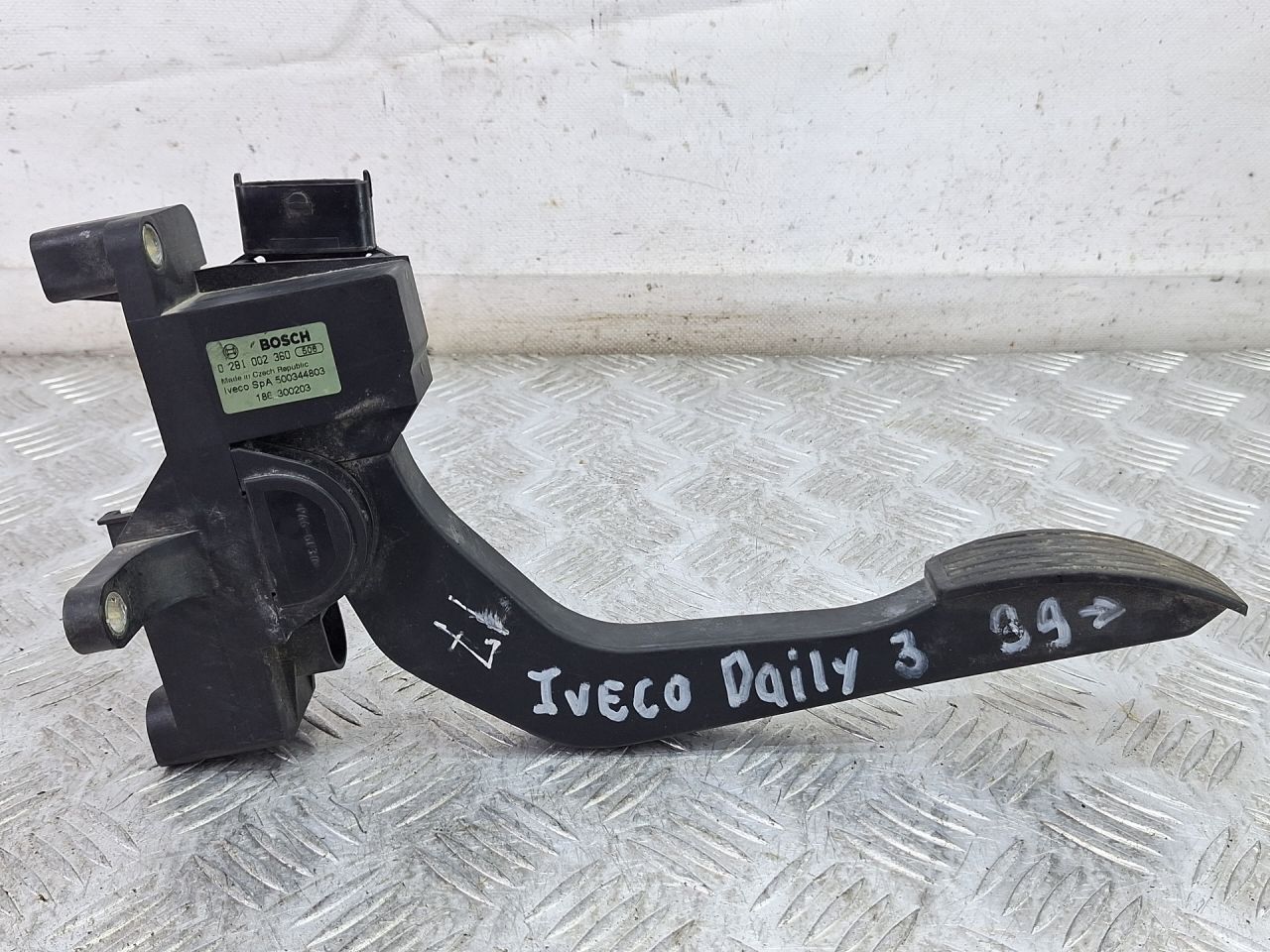 педаль IVECO Daily 3 поколение 2003, 500344803, 0281002360 - фото №1