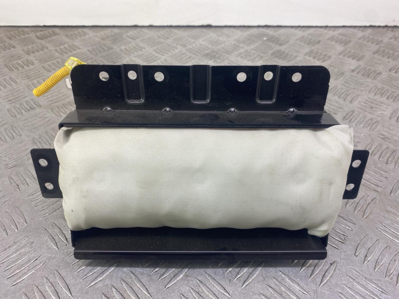 подушка безопасности пассажира Kia Picanto 1 поколение 2006, 1.1 л., бензин, МКПП, черный, хетчбэк 5 дв., передний привод, 8456007000, 0784591010 - фото №1