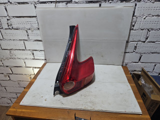 фонарь задний правый Nissan Juke YF15 (2010 - 2014)