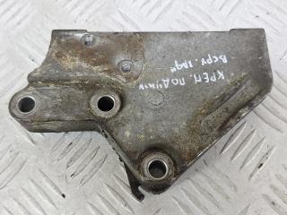 кронштейн двигателя Volvo V70 2 поколение 2001, 2.4 л., B 5244 T3, бензин, АКПП, серебро, универсал, полный привод, 9180996