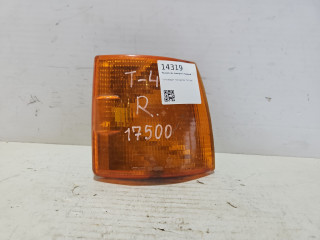 поворотник правый Volkswagen Transporter T4 1995, 183321