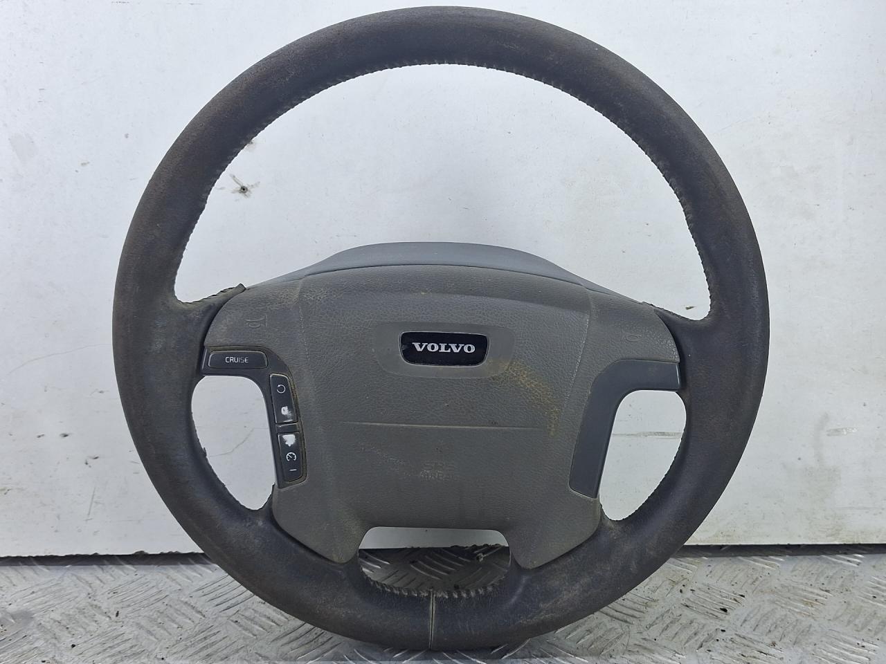 руль Volvo V70 2 поколение 2004, универсал - фото №1
