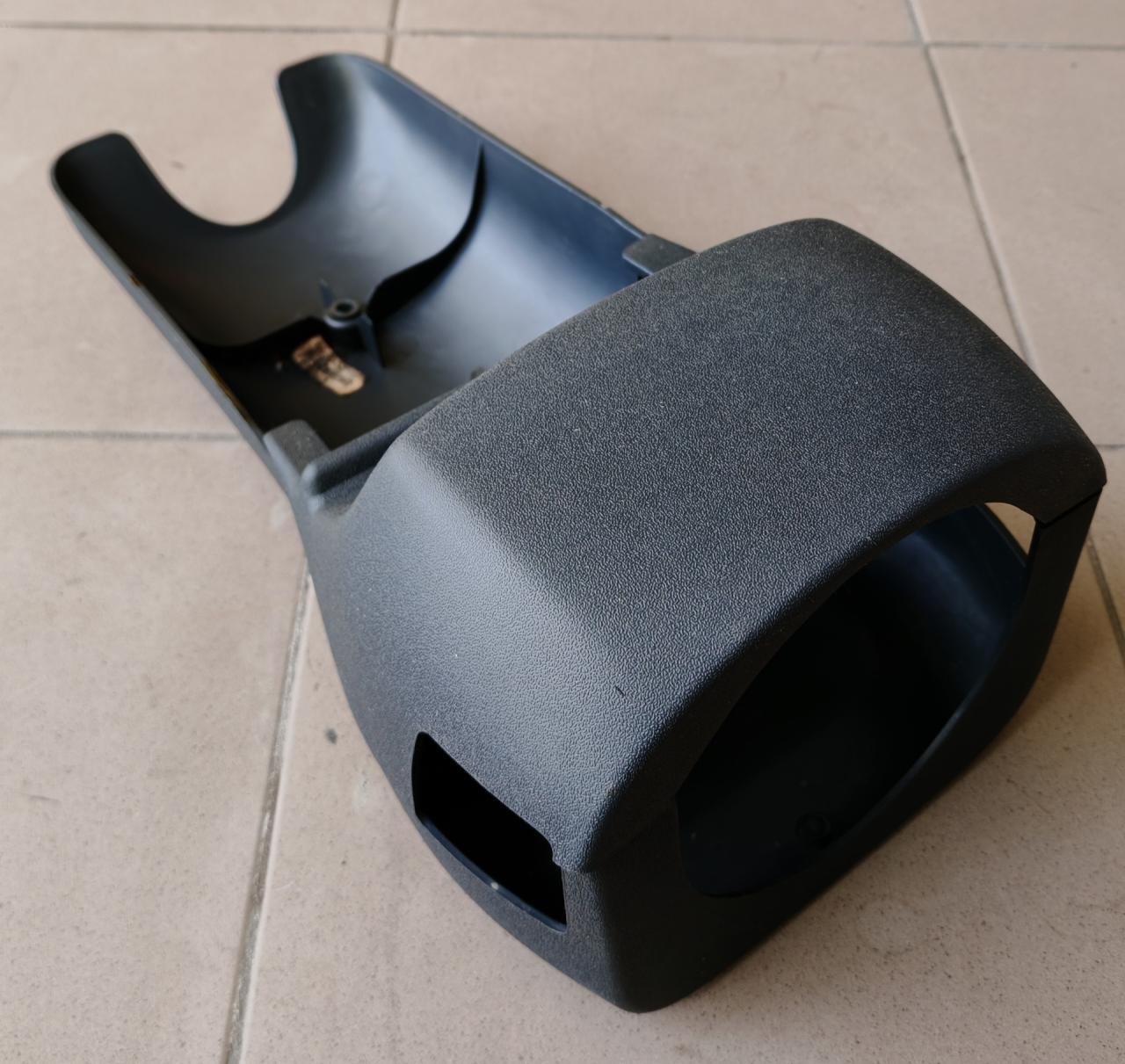 кожух рулевой колонки IVECO Daily 4 поколение 35C15 2008, 3.0 л., F1CE0481F, дизель, МКПП, микроавтобус, задний привод, 3802571, 3802570 - фото №1