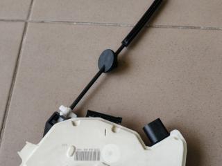 замок двери задней левой Volkswagen Tiguan 1 поколение 2009, 2.0 л., CBAB, дизель, МКПП, 5N0839015D