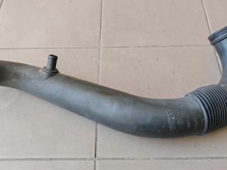 патрубок турбины IVECO Daily 5 поколение 35S11 2013, 2.3 л., дизель, фургон, задний привод, 5801317098
