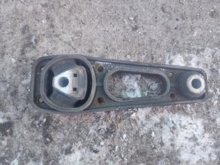 подушка крепления КПП Renault Duster 1 поколение HSA 2013, 1.5 л., K9K 896, дизель, 6МКПП, белый, внедорожник 5 дв., 8200805813