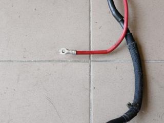 клемма аккумулятора плюс Volkswagen Tiguan 1 поколение 2009, 2.0 л., CBAB, дизель, МКПП, 5N0971228