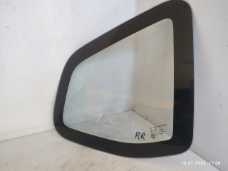 стекло кузовное боковое правое Renault Duster 1 поколение HSM 2014, 1.6 л., K4M 696, бензин, 5МКПП, внедорожник 5 дв., 833060013R