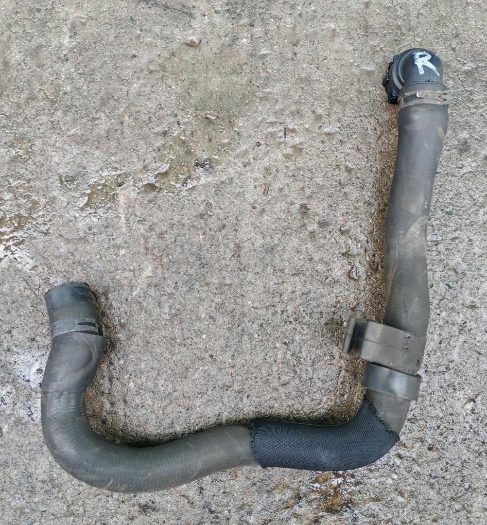 патрубок (трубопровод, шланг) Volkswagen Tiguan 1 поколение 2009, 2.0 л., CBAB, дизель, МКПП, 5N0122291A - фото №1