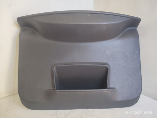 накладка двери (крышки) багажника Renault Duster 1 поколение HSM 2014, 1.6 л., K4M 696, бензин, 5МКПП, внедорожник 5 дв.