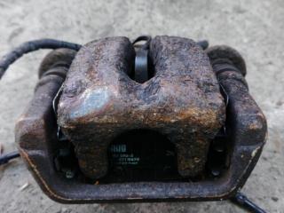 суппорт задний правый BMW 3 серия E90/E91/E92/E93 E90 2007, 2.0 л., N46B20BX, бензин, 6МКПП, sparkling graphite, седан, 34216776378