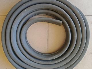 уплотнитель двери IVECO Daily 5 поколение 35S11 2013, 2.3 л., дизель, фургон