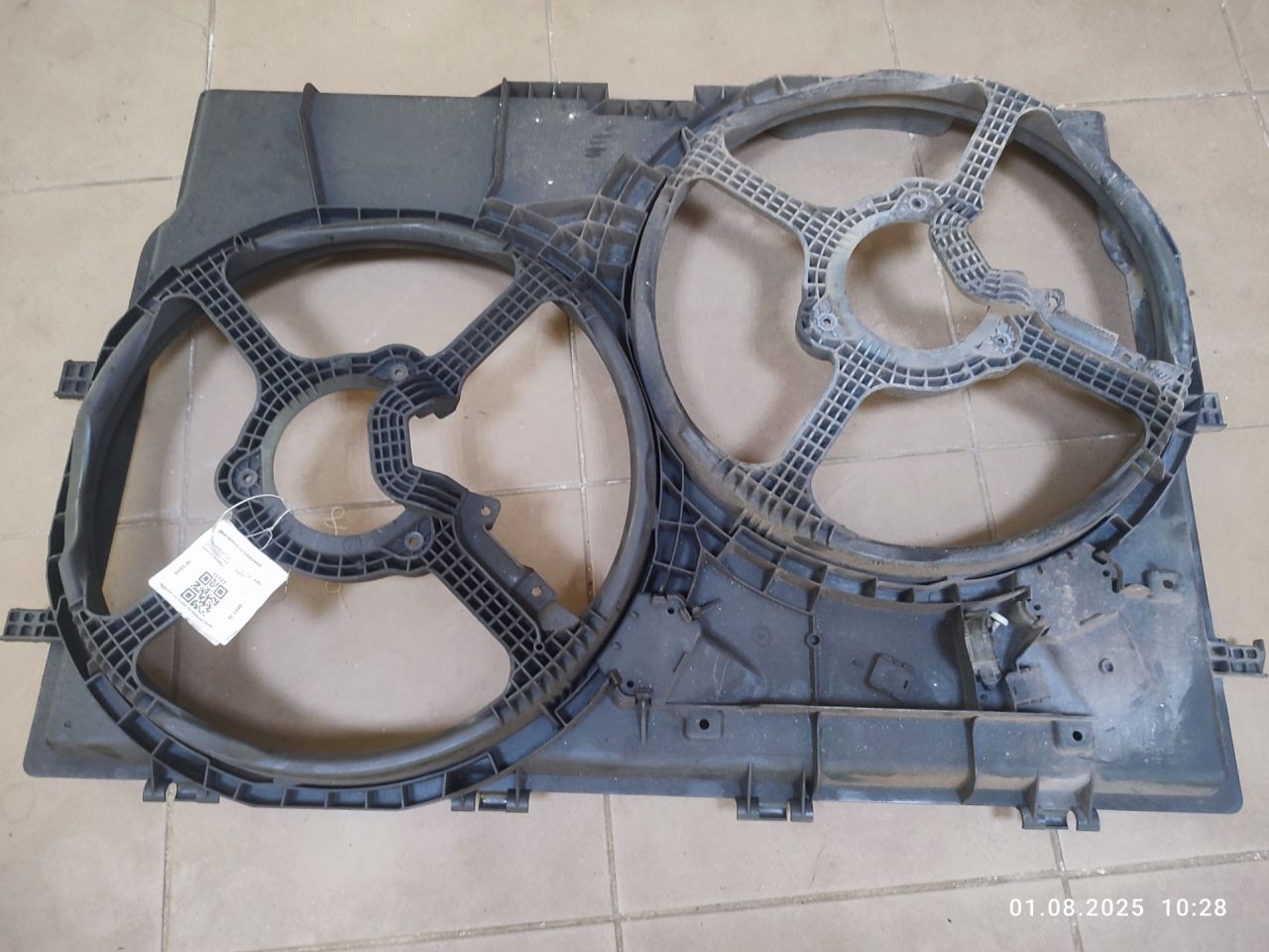 диффузор вентилятора Citroen Jumper 2 поколение 2007, 2.2 л., 4HU (P22DTE), дизель, 6МКПП, микроавтобус, 1250H4 - фото №1