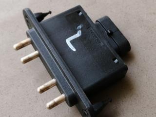 концевик дверной IVECO Daily 4 поколение 40C12 2008, 2.3 л., F1AE0481GA, дизель, 5МКПП, микроавтобус, задний привод, 69500474