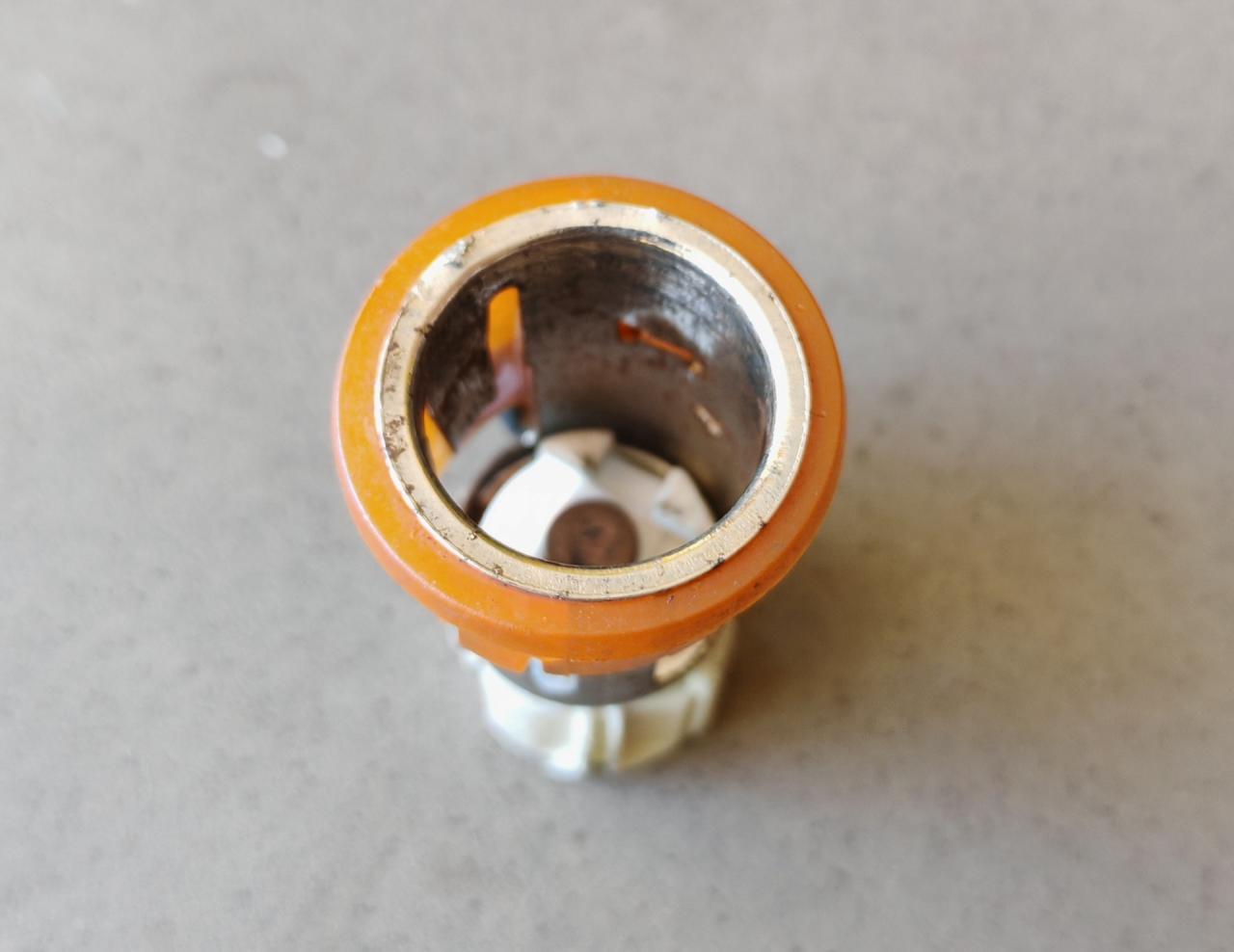 гнездо прикуривателя IVECO Daily 5 поколение 35S11 2013, 2.3 л., дизель, фургон - фото №1