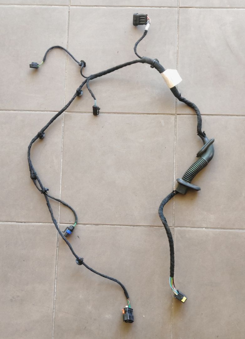 дверная проводка IVECO Daily 6 поколение 35c12 2017, 2.3 л., F1AFL411B, дизель, АКПП, грузовик, 5801767976 - фото №1