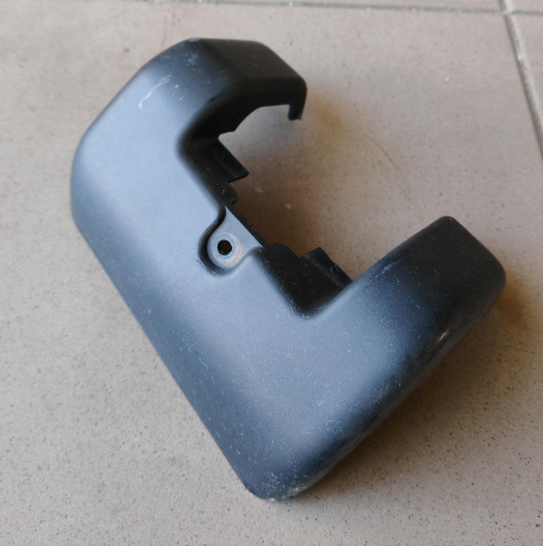 молдинг двери задней левой IVECO Daily 3 поколение 2001, 2.8 л., дизель, МКПП, микроавтобус, 500330153 - фото №1