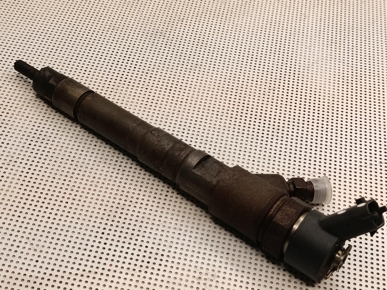 форсунка IVECO Daily 4 поколение 35C15 2008, 3.0 л., F1CE0481F, дизель, МКПП, микроавтобус, задний привод, 504088823, 0445110248 - фото №1