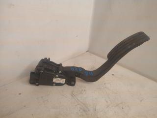 педаль Renault Duster 1 поколение HSM 2014, 1.6 л., K4M 696, бензин, 5МКПП, внедорожник 5 дв., 8200501553, 180102185R