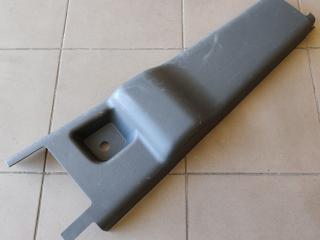 обшивка стойки центральной правой IVECO Daily 4 поколение 35S11 2009, 2.3 л., дизель, фургон, задний привод, 5801263933