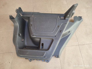 обшивка багажника Skoda Fabia 2 поколение [рестайлинг] 2011, 1.2 л., CGPA, бензин, 5МКПП, хетчбэк 5 дв., 5J6867430