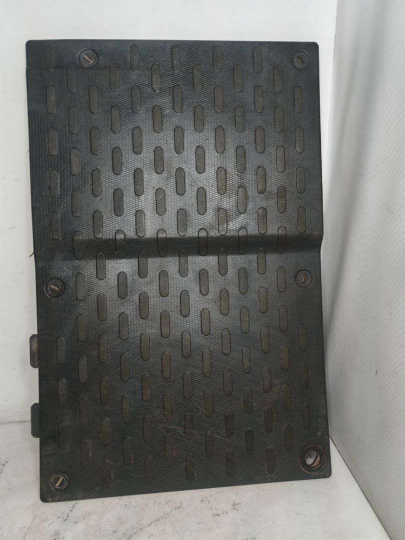 крышка аккумулятора Fiat Ducato 3 поколение L3H3 2007, 3.0 л., 6МКПП, белый, микроавтобус, 1308522070 - фото №1