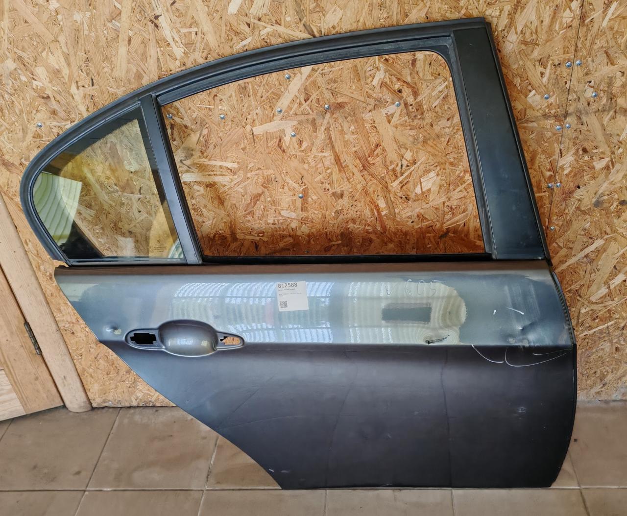 дверь задняя правая BMW 3 серия E90/E91/E92/E93 E90 2007, 2.0 л., N46B20BX, бензин, 6МКПП, sparkling graphite, седан, 41007203648 - фото №1
