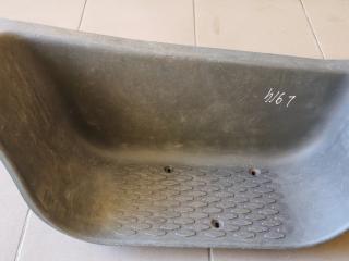 подножка IVECO Daily 4 поколение 35S11 2011, 2.3 л., дизель, МКПП, фургон, задний привод, 5801257175