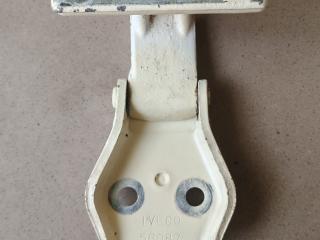 петля двери IVECO Daily 4 поколение 35S11 2011, 2.3 л., дизель, МКПП, фургон