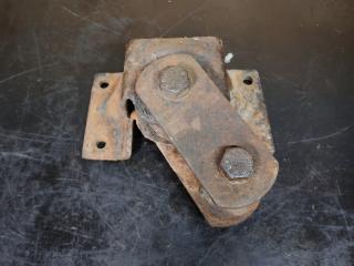 кронштейн рессоры задней IVECO Daily 4 поколение 35C15 2008, 3.0 л., F1CE0481F, дизель, МКПП, микроавтобус, задний привод, 93809016, 504051717