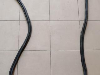 уплотнитель Volkswagen Tiguan 1 поколение 2009, 2.0 л., CBAB, дизель, МКПП, 5N0827705A