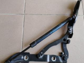 петля крышки багажника BMW 3 серия E90/E91/E92/E93 E90 2007, 2.0 л., N46B20BX, бензин, 6МКПП, sparkling graphite, седан, 7060627, 41627210675