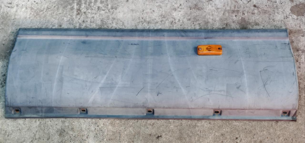 молдинг (накладка кузовная) IVECO Daily 3 поколение 40C13 2005, 2.8 л., дизель, микроавтобус, 500326853, 500334459 - фото №1