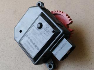 моторчик заслонки печки Skoda Fabia 2 поколение [рестайлинг] 2011, 1.2 л., CGPA, бензин, 5МКПП, хетчбэк 5 дв., 309368201