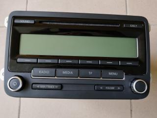 магнитола Volkswagen Tiguan 1 поколение 2009, 2.0 л., CBAB, дизель, МКПП, 5M0035186AA