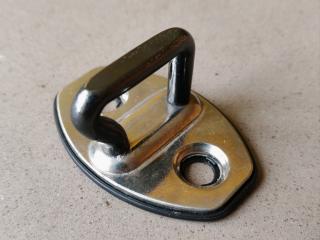 ответная часть (скоба) замка двери Volkswagen Tiguan 1 поколение 2009, 2.0 л., CBAB, дизель, МКПП, 5K0837033