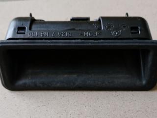 кнопка открытия багажника BMW 3 серия E90/E91/E92/E93 E90 2007, 2.0 л., N46B20BX, бензин, 6МКПП, sparkling graphite, седан, 51247118158