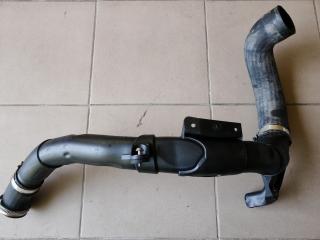 патрубок интеркулера Volkswagen Tiguan 1 поколение 2009, 2.0 л., CBAB, дизель, МКПП, 5N0145840F