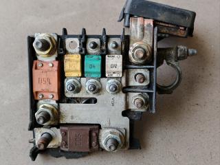 клемма аккумулятора плюс IVECO Daily 5 поколение 35S11 2013, 2.3 л., дизель, фургон