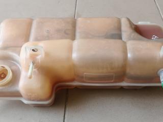 бачок расширительный IVECO Daily 4 поколение 35S11 2009, 2.3 л., дизель, фургон, задний привод, 69502214, 504122311